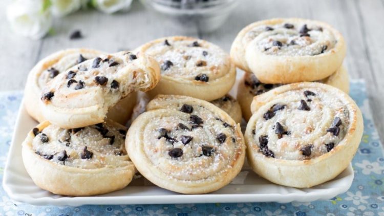 Roulés feuilletés ricotta et chocolat