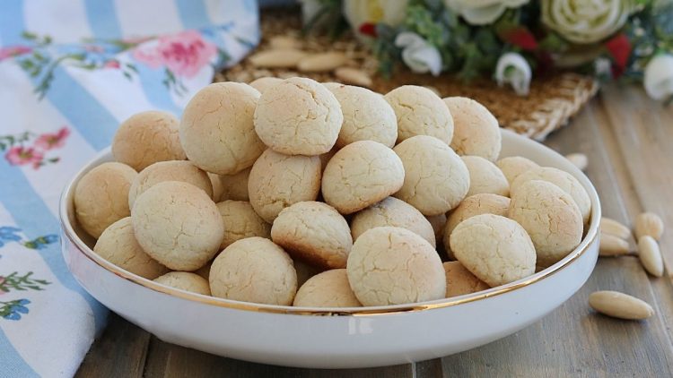 Biscuits aux amandes et au citron