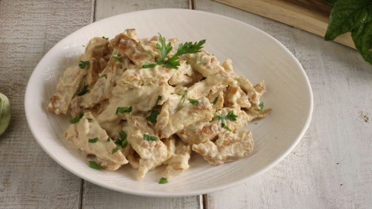 Poulet sauce au thon