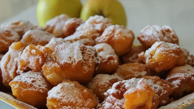 Beignets aux pommes Cyril Lignac