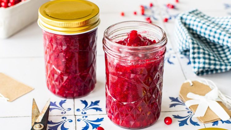 confiture de canneberges