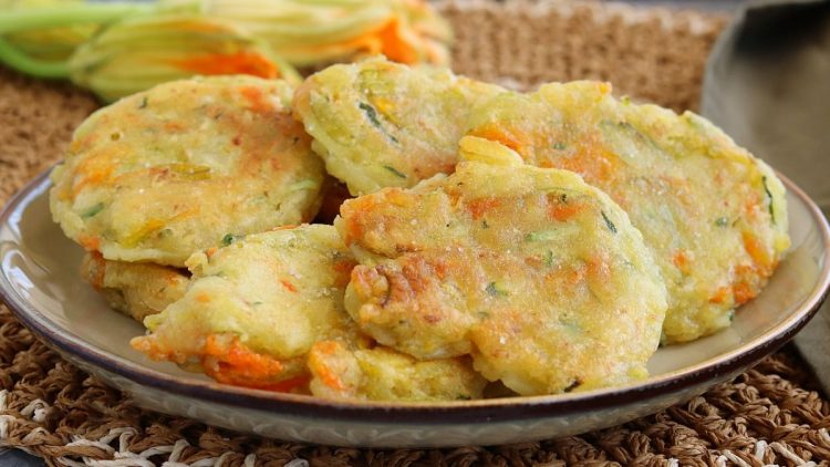 Beignets aux fleurs de courgettes et courgettes