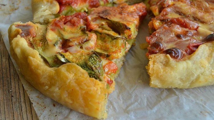 Tarte flambée aux courgettes et parmesan