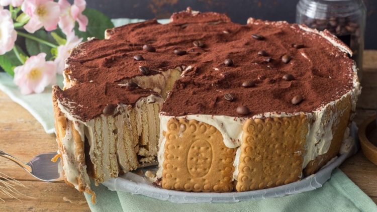 Gâteau de biscuits au café