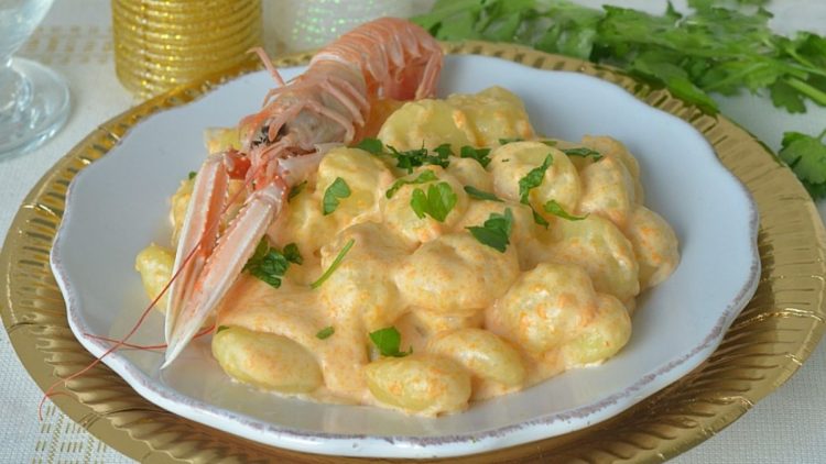 Gnocchis à la crème de langoustines