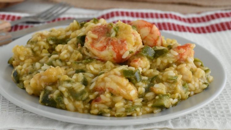 Risotto aux crevettes et aux courgettes