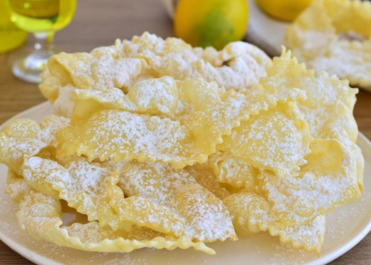 chiacchiere beignets italiens du Carnaval