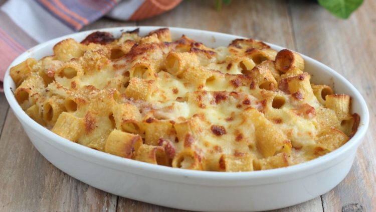 gratin de pâtes au chou-fleur et bacon