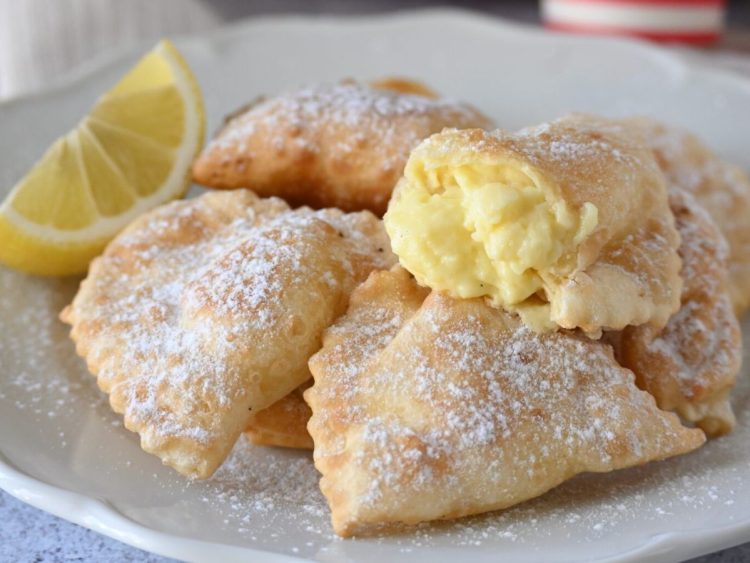 raviolis sucrés à la ricotta et à la crème pâtissière  