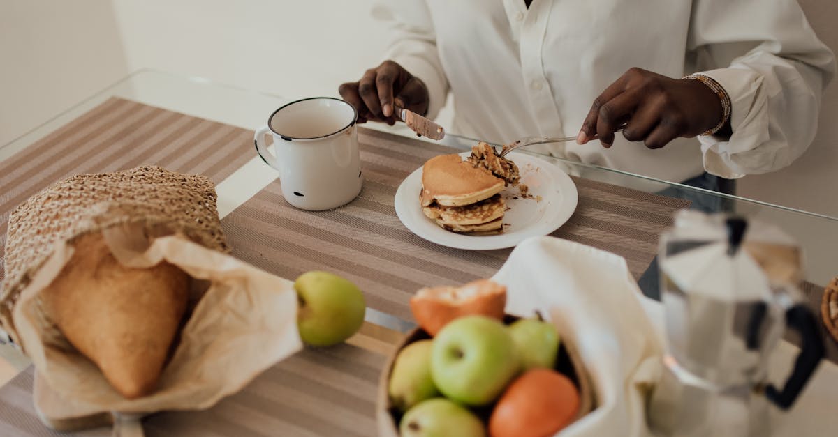 découvrez notre recette facile et délicieuse de pancake aux pommes, parfaite pour un petit-déjeuner gourmand et fruité.