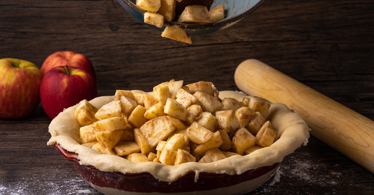 découvrez notre délicieuse recette de tarte aux pommes, facile à réaliser et parfaite pour toutes les occasions.