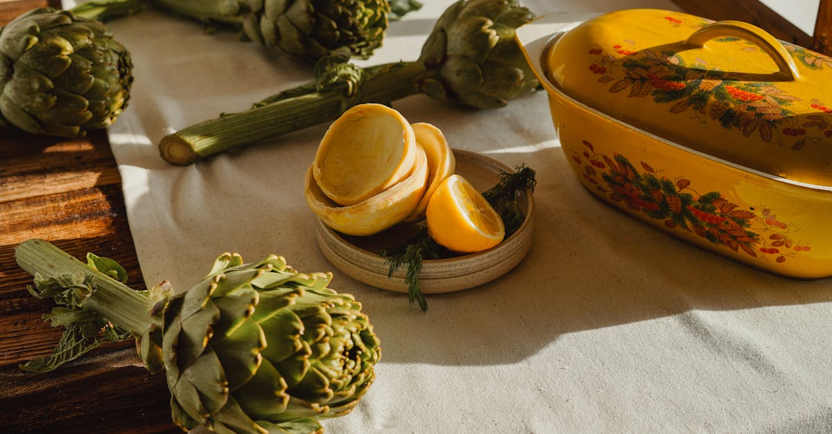 découvrez les meilleures méthodes pour conserver les artichauts frais et prolonger leur saveur, avec des conseils pratiques pour la préparation et le stockage.