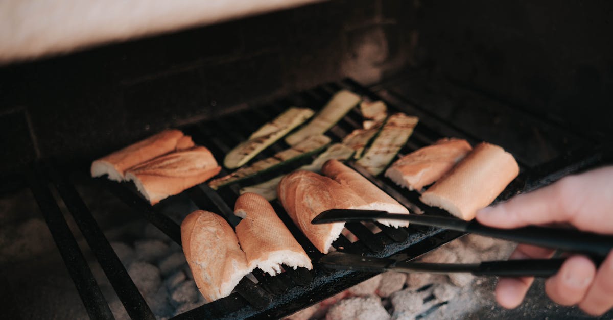 découvrez une délicieuse omelette aux courgettes cuite au four, parfaite pour un repas sain et savoureux.