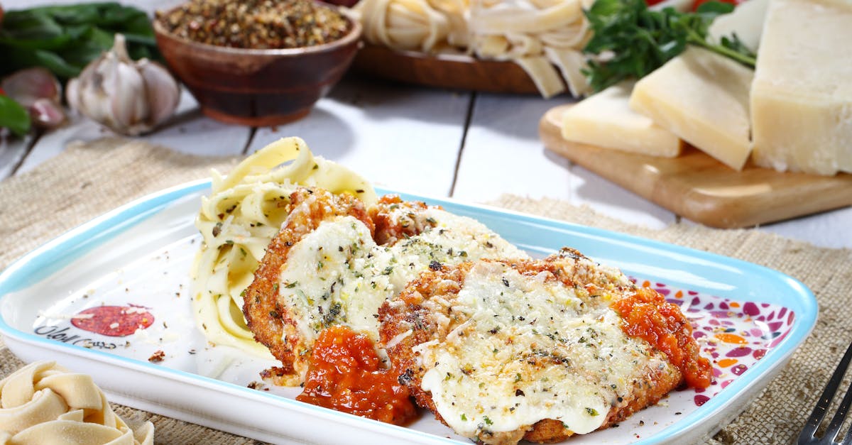 découvrez une recette savoureuse et originale de butternut parmigiana, alliant douceur de la courge butternut et richesse des saveurs italiennes pour un plat convivial et réconfortant.