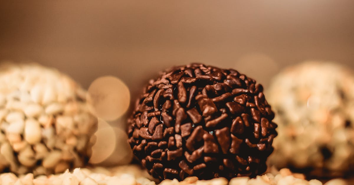 découvrez des expériences chocolatées uniques à dubaï, mêlant dégustations gourmandes, ateliers artisanaux et découvertes de saveurs exquises.