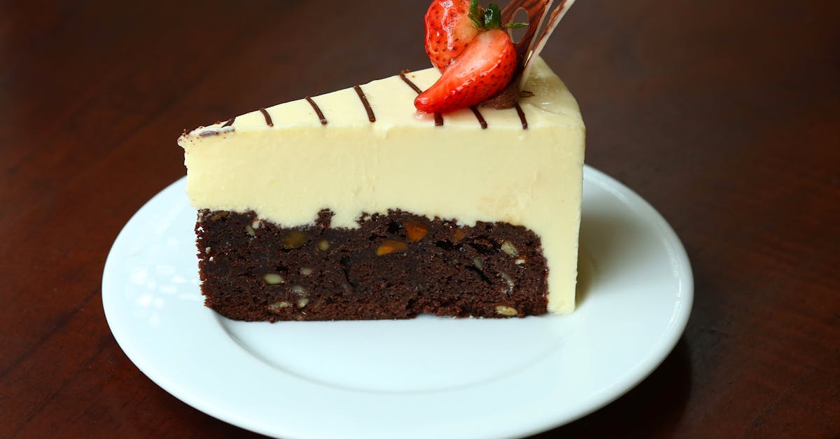 découvrez notre recette facile et délicieuse de gâteau moelleux au chocolat, parfait pour toutes les occasions gourmandes.