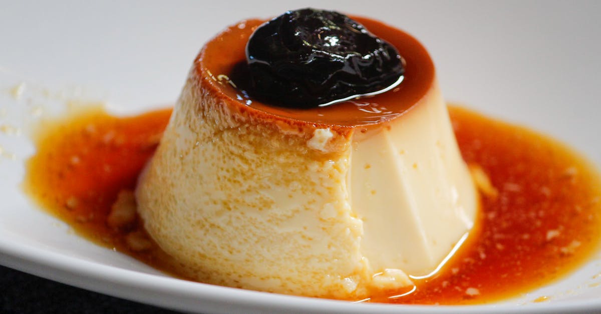 découvrez notre délicieuse tarte à la crème de lait onctueuse, un dessert gourmand et fondant parfait pour toutes les occasions.