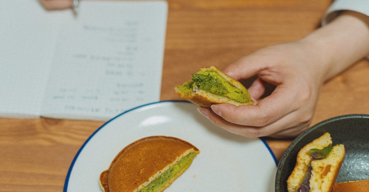 découvrez la douceur et la légèreté du gâteau japonais, une pâtisserie délicate aux saveurs uniques qui ravira vos papilles.