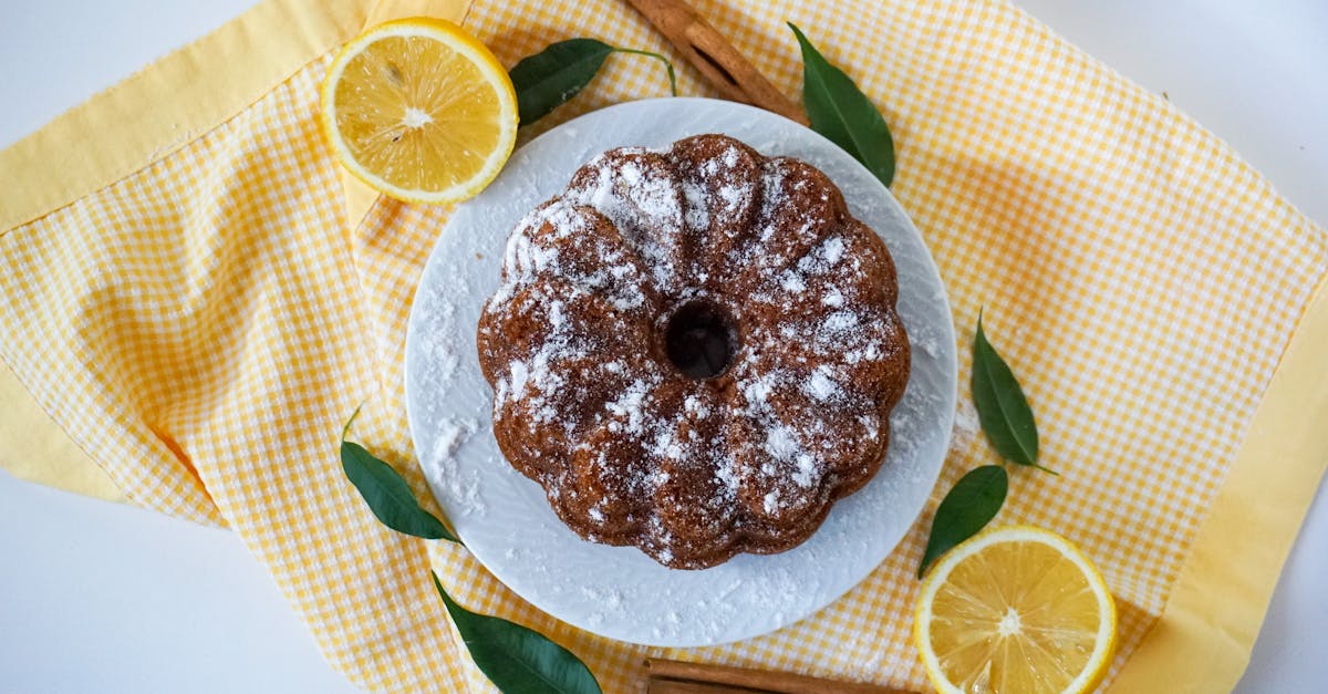 découvrez notre recette facile et délicieuse de cake au citron et à la pomme, parfait pour un dessert fruité et gourmand.