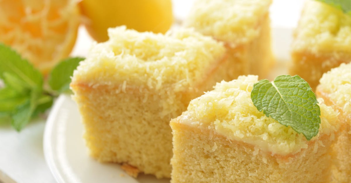 découvrez notre recette facile et délicieuse de lemon bars, ces carrés au citron acidulés parfaits pour un dessert rafraîchissant et gourmand.