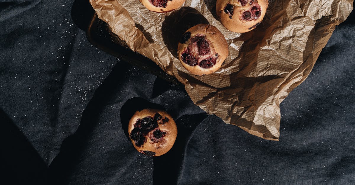 découvrez notre recette facile et rapide de muffins au citron, moelleux et parfumés, parfaits pour un goûter gourmand.