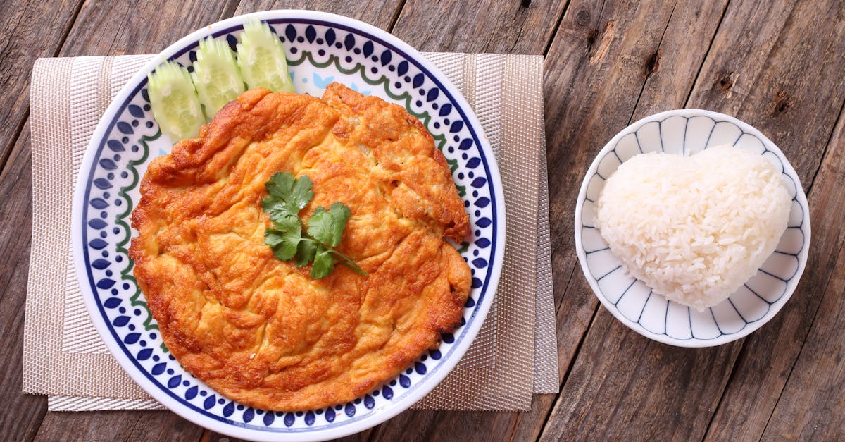 découvrez notre recette facile et savoureuse d'omelette à la viande hachée, parfaite pour un repas rapide et gourmand.