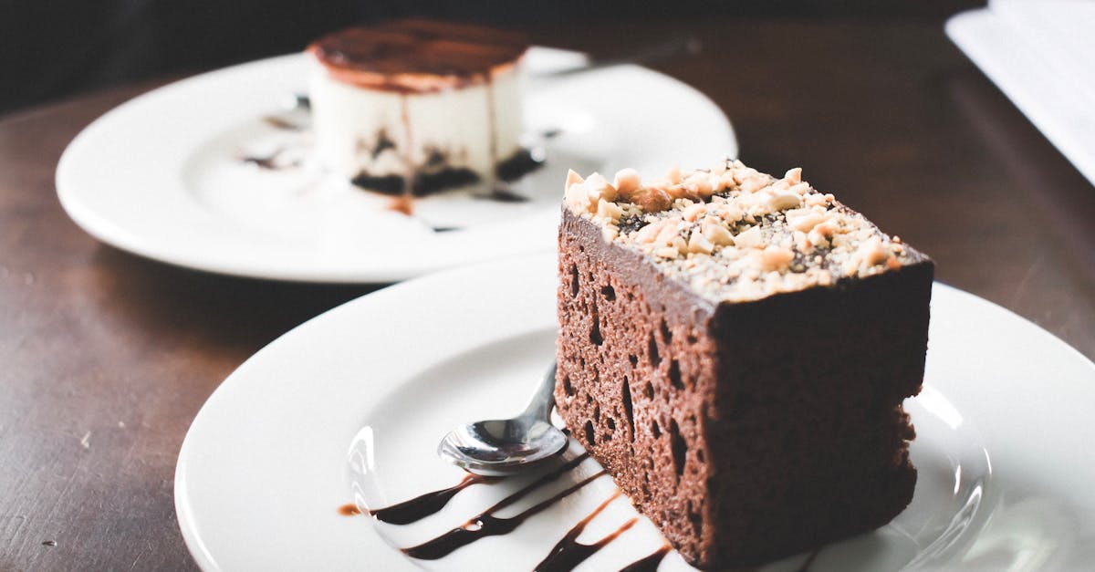 découvrez notre recette de gâteau moelleux au nutella, parfait pour les amateurs de chocolat et de douceurs gourmandes. facile à préparer et délicieux à savourer !