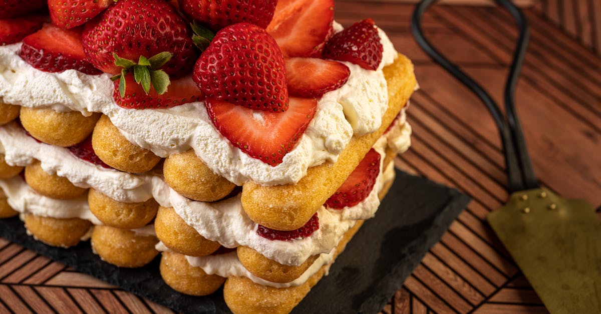 découvrez notre recette facile de gâteau aux biscuits sans cuisson, parfait pour un dessert gourmand et rapide à préparer.