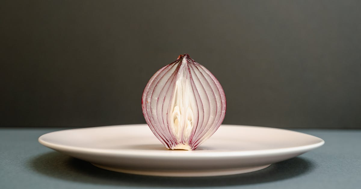 découvrez notre délicieuse tarte à l'oignon, une recette traditionnelle française savoureuse, parfaite pour un repas convivial et réconfortant.