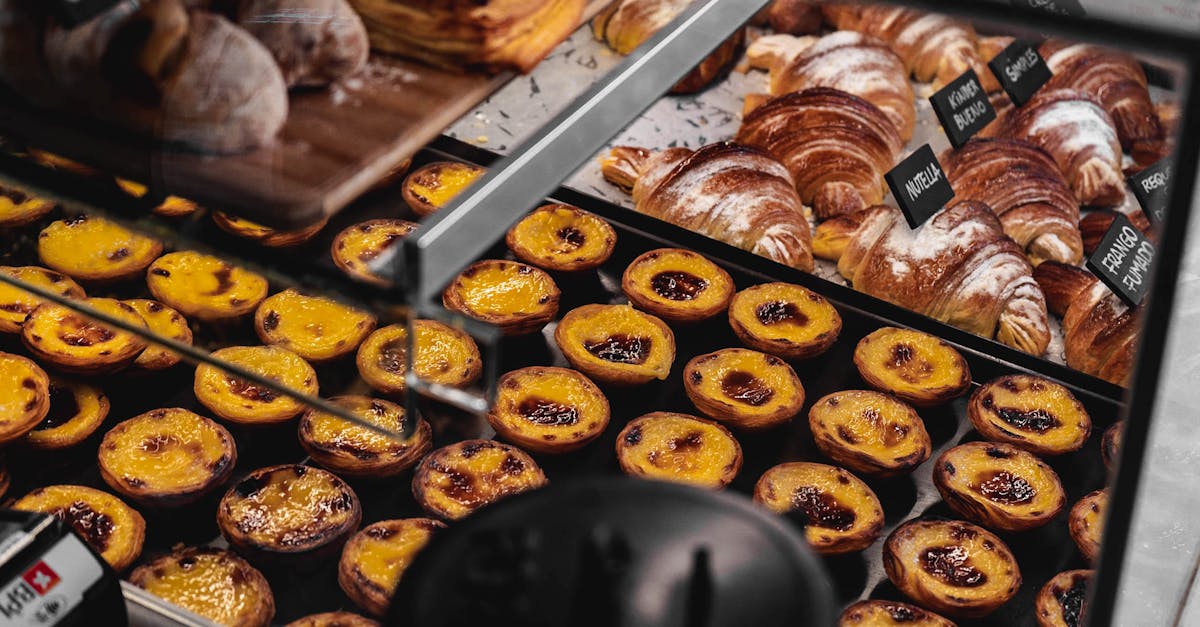 découvrez la délicieuse tarte portugaise, une pâtisserie traditionnelle aux saveurs authentiques, parfaite pour vos pauses gourmandes.
