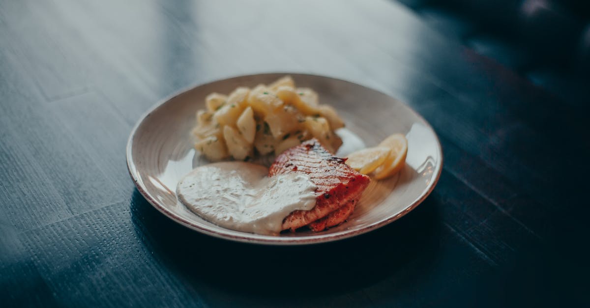 découvrez notre recette facile et savoureuse de galettes de saumon aux pommes de terre, parfaites pour un repas rapide et gourmand.