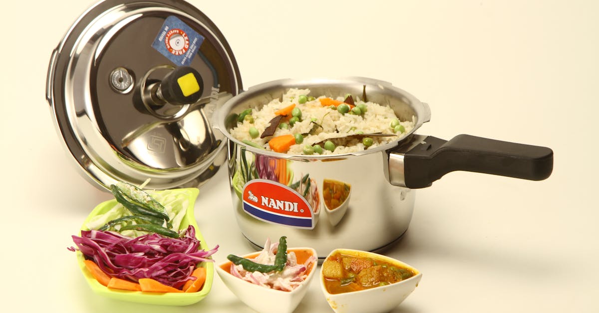 découvrez comment cuisiner le chou vert rapidement et facilement avec une cocotte-minute pour des plats savoureux et nutritifs.