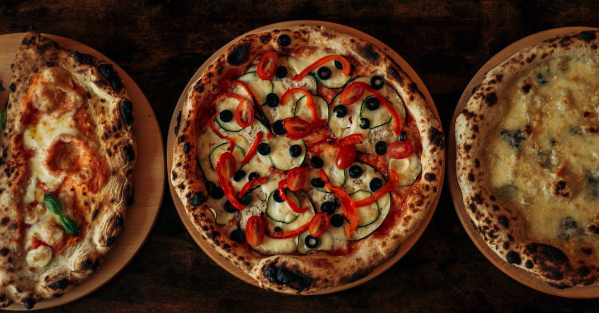 découvrez notre délicieuse pizza à la scarole, un mélange parfait de saveurs fraîches et authentiques pour ravir vos papilles.