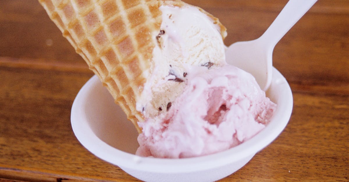 crème glacée au yaourt sans sucre, délicieusement saine et rafraîchissante, parfaite pour une pause gourmande légère.
