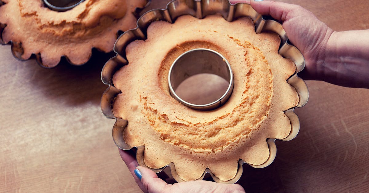 découvrez des recettes de gâteaux faciles à réaliser avec des cuillères à soupe, parfaites pour un dessert rapide et délicieux.