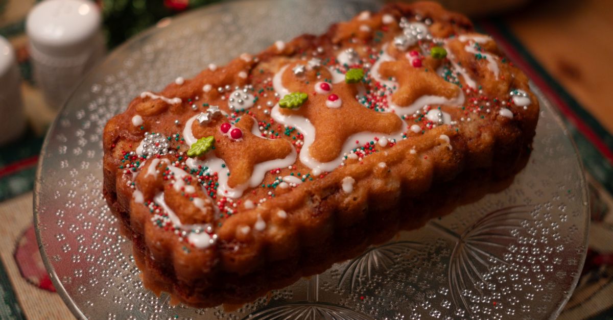 Accueil 16 découvrez notre recette de christmas cake traditionnelle, riche en saveurs et parfaite pour célébrer les fêtes de fin d'année en famille.