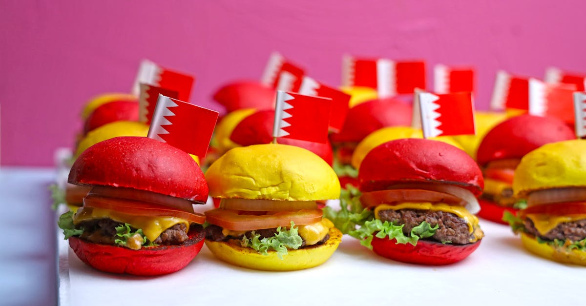 Accueil 14 découvrez nos mini buns pour burger, parfaits pour des amuse-bouches savoureux ou des repas conviviaux. pain moelleux et délicieux, idéal pour toutes vos créations gourmandes.