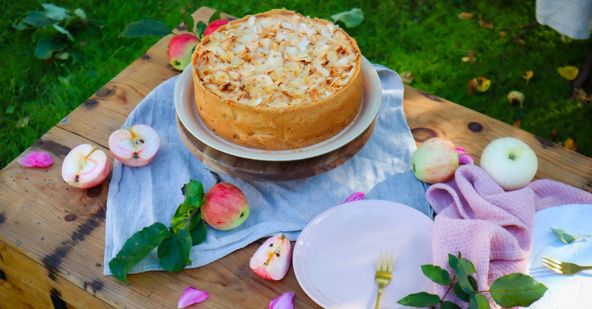 découvrez notre délicieuse recette de gâteau aux pommes et mascarpone, une douceur moelleuse alliant saveurs fruitées et onctuosité pour un dessert parfait.