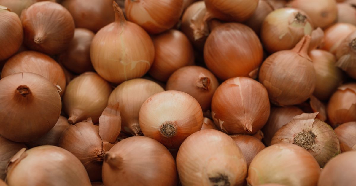 découvrez notre confit d'oignons balsamiques, un délice sucré et acidulé parfait pour sublimer vos plats.