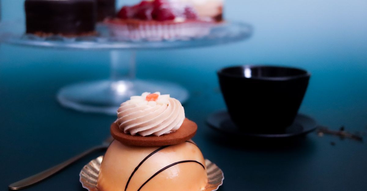 découvrez notre cake mousse à la banane, un dessert léger et onctueux alliant la douceur de la banane à une mousse aérienne pour un plaisir gourmand et rafraîchissant.