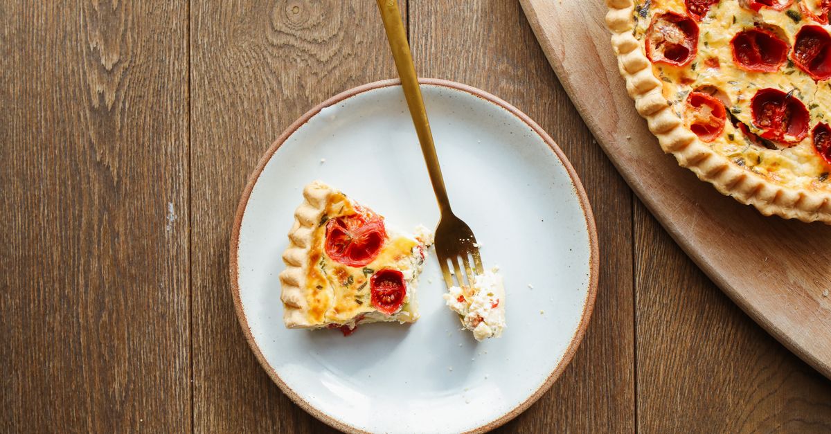 découvrez notre recette savoureuse de quiche aux carottes et fromage de chèvre, parfaite pour un repas gourmand et facile à préparer.
