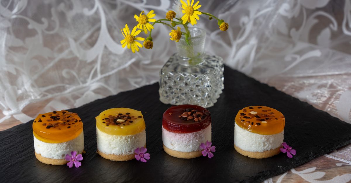 découvrez notre recette facile et délicieuse de cheesecake, un dessert crémeux et gourmand qui ravira toutes les papilles.