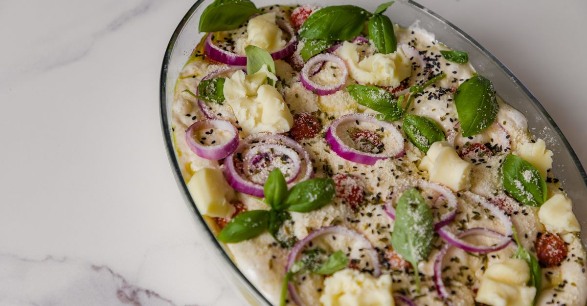 découvrez notre recette facile et savoureuse de gratin de poulet, parfaite pour un repas réconfortant en famille.