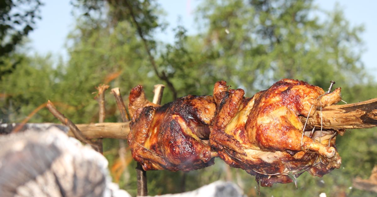 découvrez notre sac de cuisson pour poulet, idéal pour obtenir une viande tendre et juteuse en conservant toutes les saveurs lors de la cuisson au four.