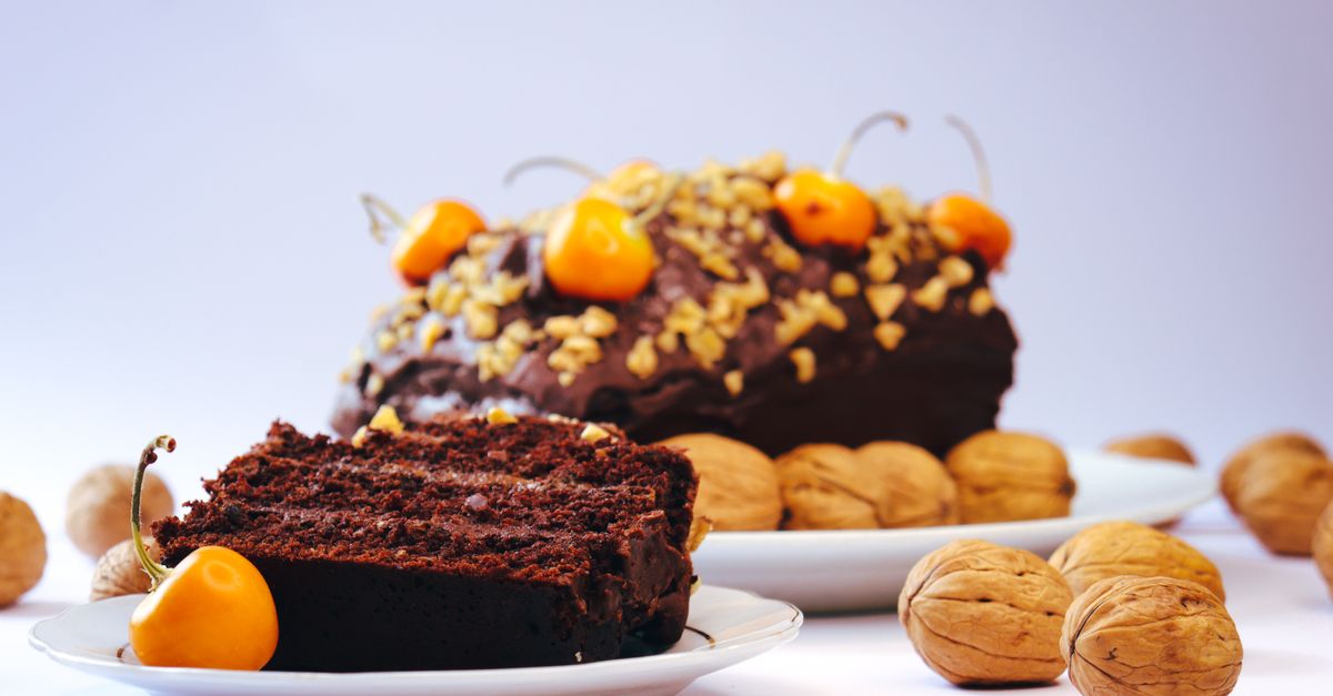 découvrez notre recette moelleuse de gâteau angel food au chocolat, légère et délicieuse, parfaite pour toutes les occasions sucrées.