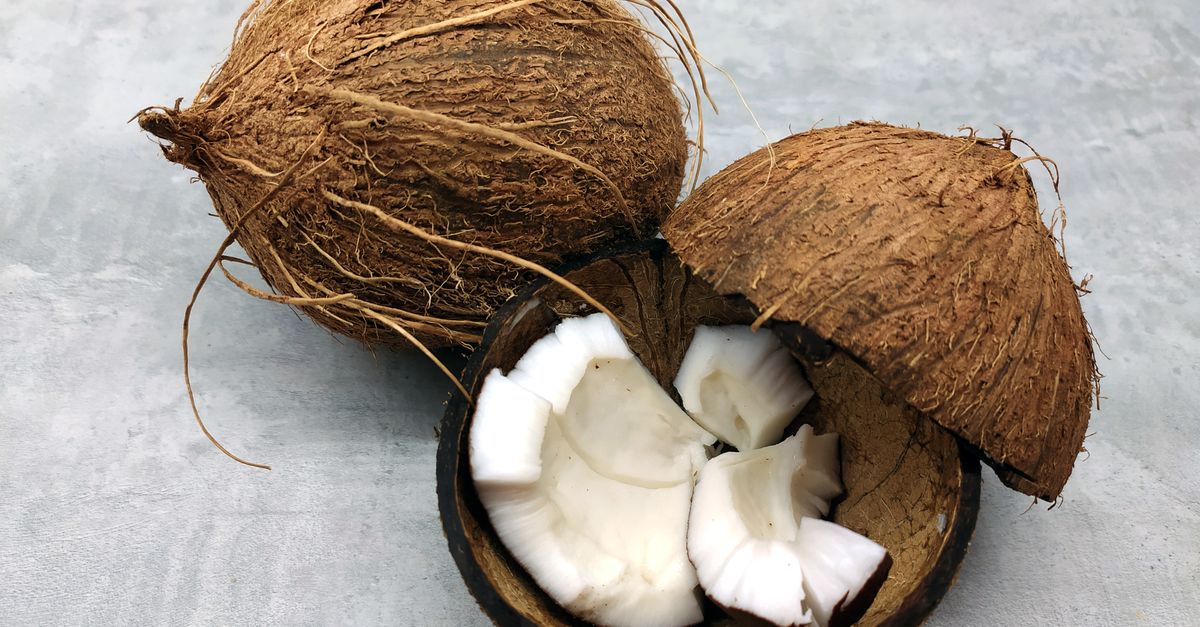 découvrez notre recette facile et délicieuse de coconut bounty, le gâteau aux noix de coco parfait pour les amateurs de douceur exotique.