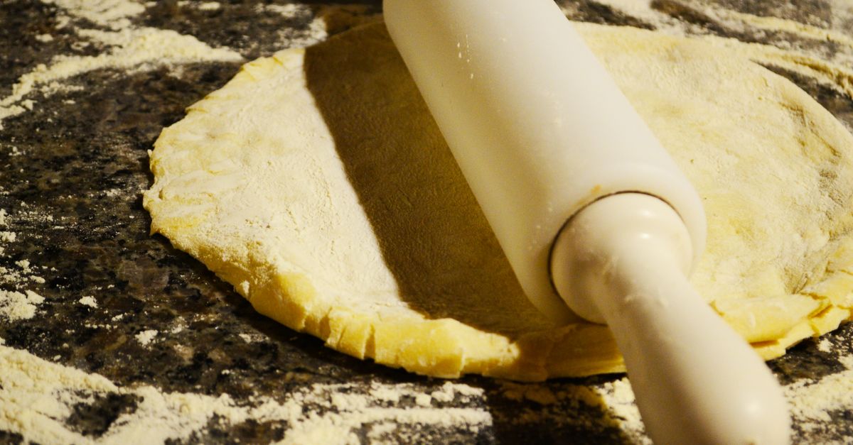 découvrez crazy dough, la pâte à modeler révolutionnaire qui offre des heures de créativité et de plaisir pour petits et grands. facile à façonner, non collante et colorée, elle stimule l'imagination de toute la famille.