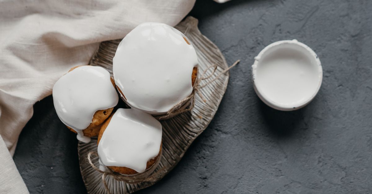 découvrez notre recette de gâteau moelleux aux blancs d'œufs, léger et aérien, parfait pour un dessert délicat et savoureux.
