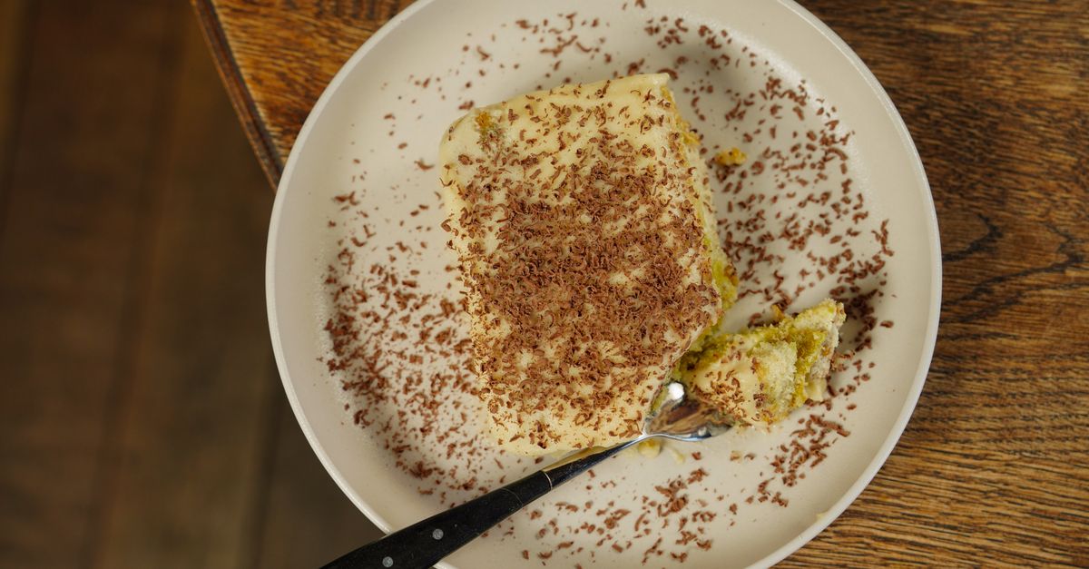 découvrez la recette authentique d'un gâteau italien moelleux et savoureux, parfait pour toutes les occasions.