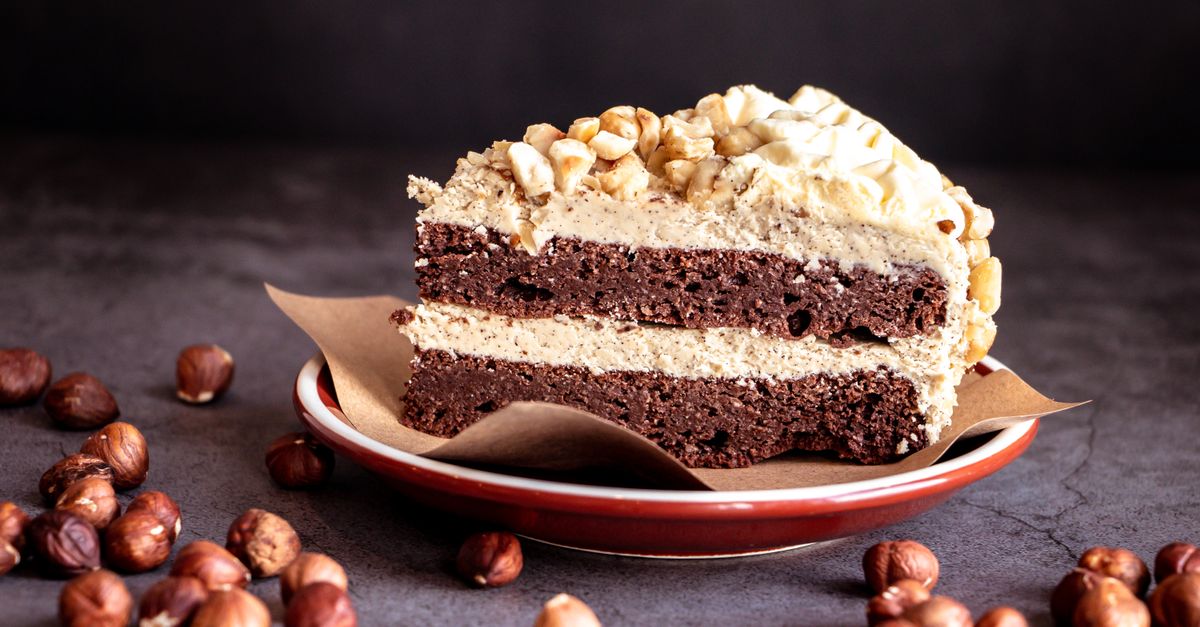 découvrez notre recette facile de gâteau ferrero rocher sans cuisson, parfaite pour les amateurs de chocolat et de noisettes, rapide à préparer et délicieuse.
